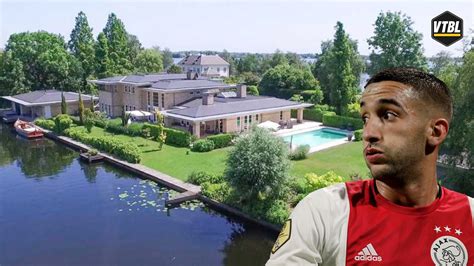 Dit is de gigantische miljoenenvilla van Hakim Ziyech.